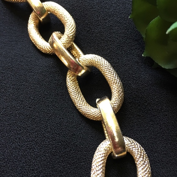 T & J Necklace - Picture 3 of 5